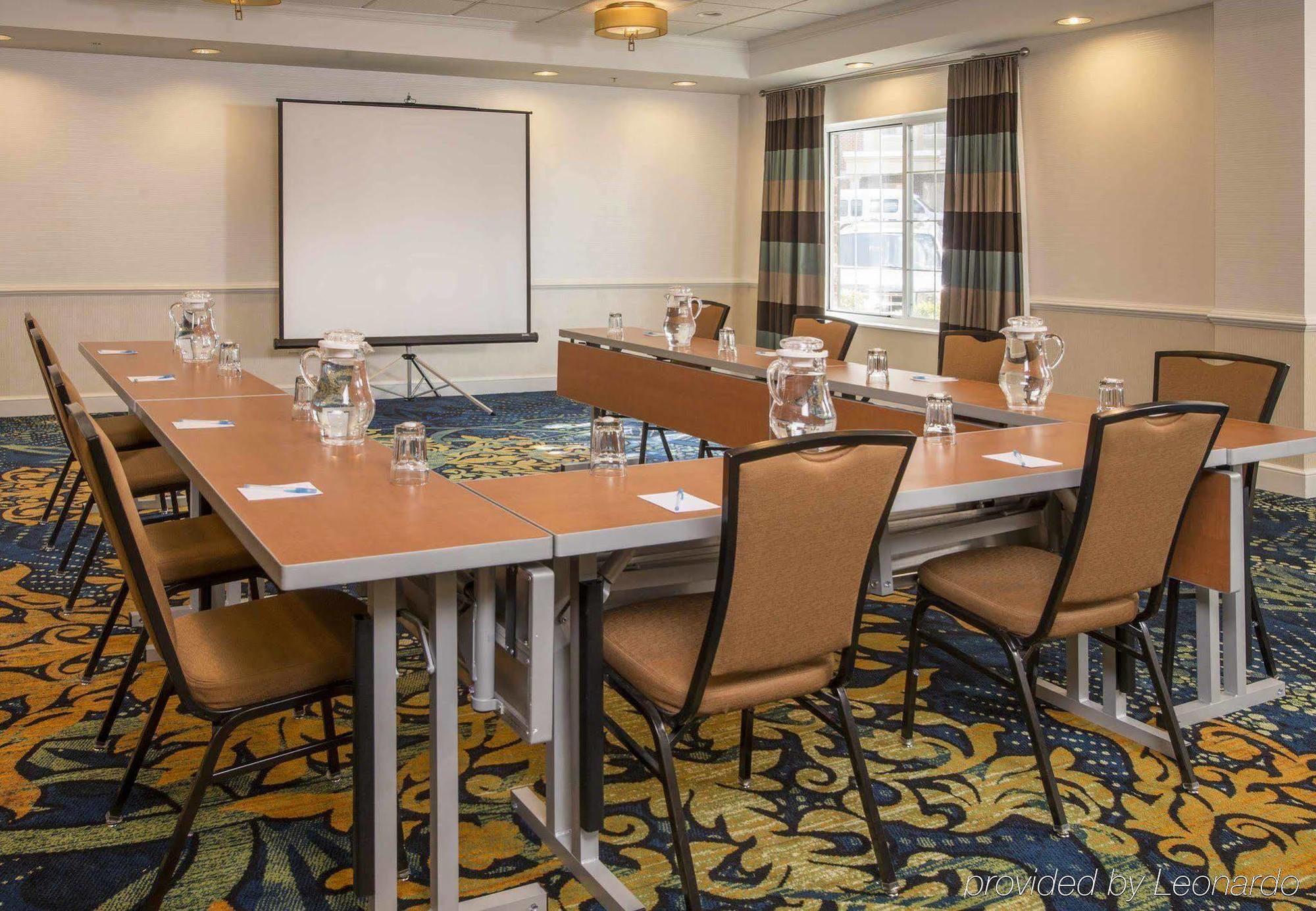 Springhill By Marriott 3*